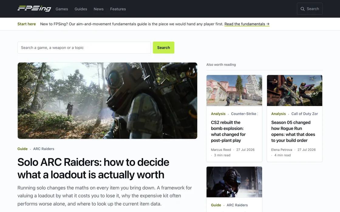 The FPSing home page: a search field above a lead guide and a column of recent analysis, each tagged with its game and reading time.